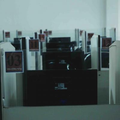 Lab Bahasa Dan Multimedia